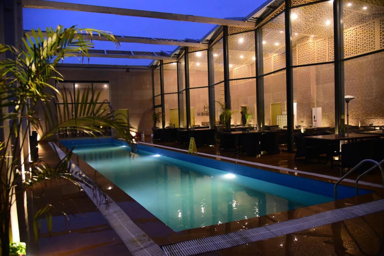 Ramaya Hotel Rohtak Kültér fotó